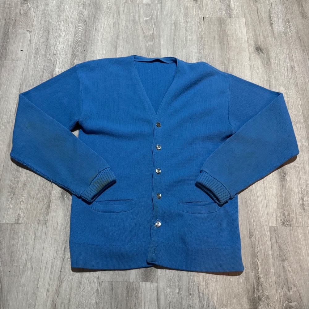 Vintage 60's/70's Blue V-Neck Button Front Cardigan Sweater with Pockets Mens L
